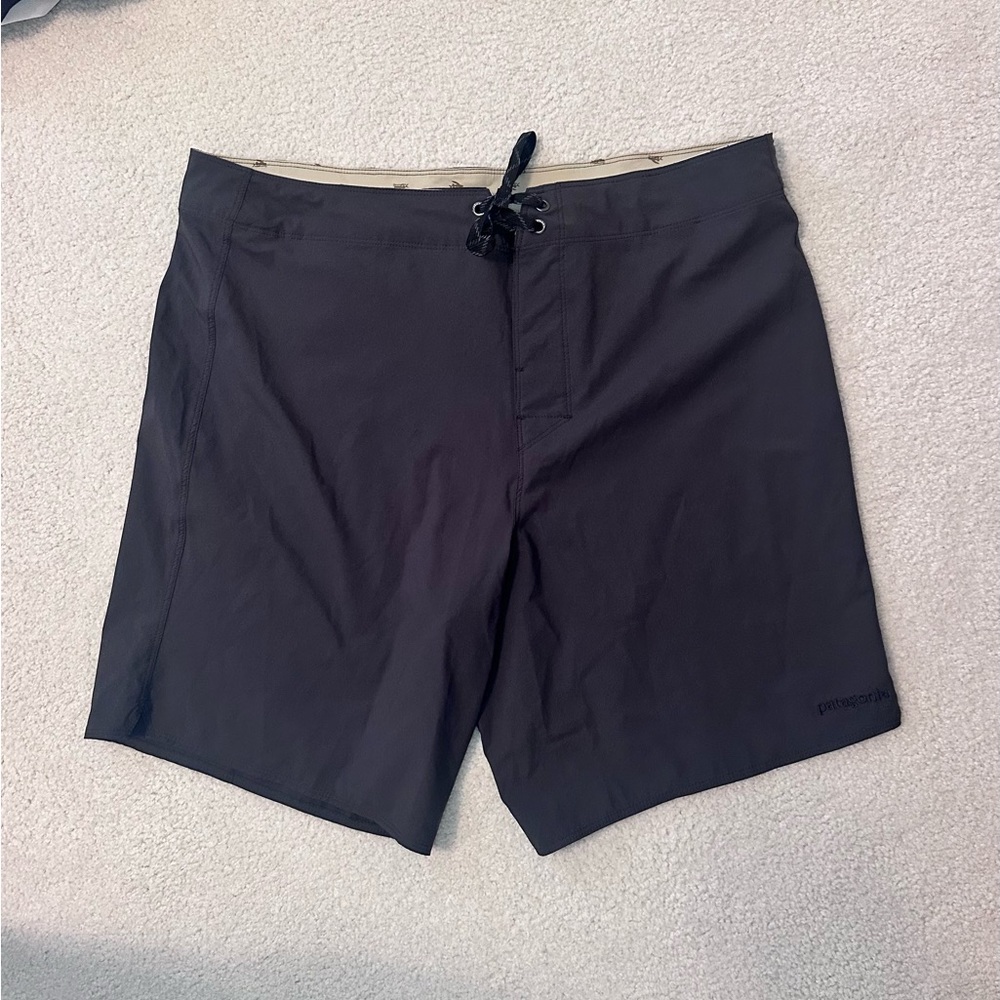 Patagonia Men's Board Shorts Size 36 black